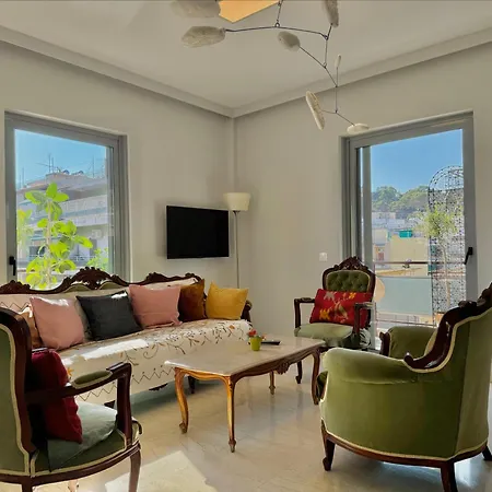 Friends & Family Apartment